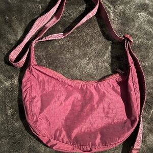 BAGGU Small Nylon Crescent Bag